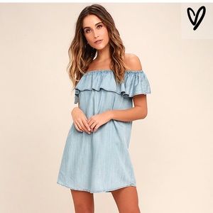 Lulu’s Off-The-Shoulder Dress